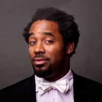 Dhani Jones's picture